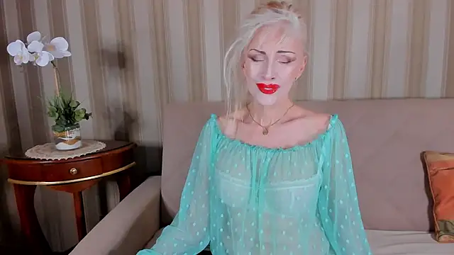 Rita Farel online show from 02-05-25, 11:39