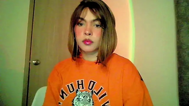 Snapshot of Kiri_Cutee chatting on 09-13-25, 04:12 Kiri Cutee online show from 09-13-25, 04:12