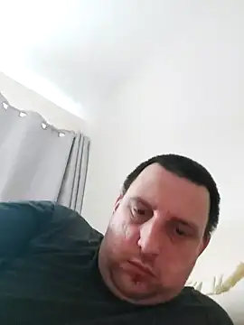 HE-M123 online show from 12-10-24, 10:28