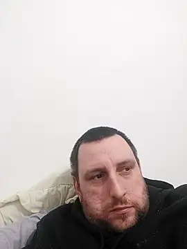 HE-M123 online show from 10-18-25, 07:47