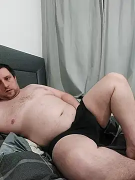 HE-M123 online show from 02-15-26, 09:33