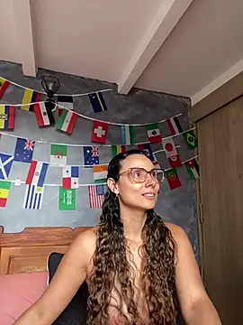 MafeeRoss online show from 06-13-26, 10:18