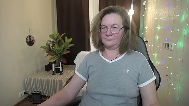 HolyMilfa online show from 01-26-25, 04:41