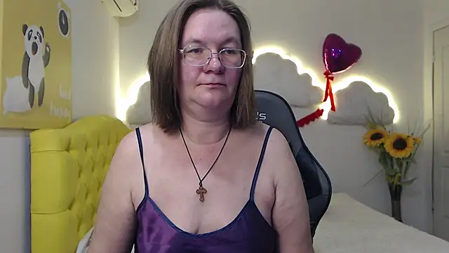 HolyMilfa online show from 03-21-25, 11:01