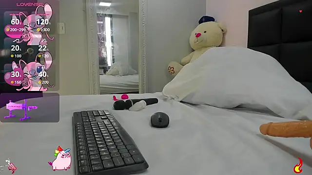 Snapshot of Catalina_Jonex chatting on 10-03-25, 08:39 Catalina Jonex online show from 10-03-25, 08:39