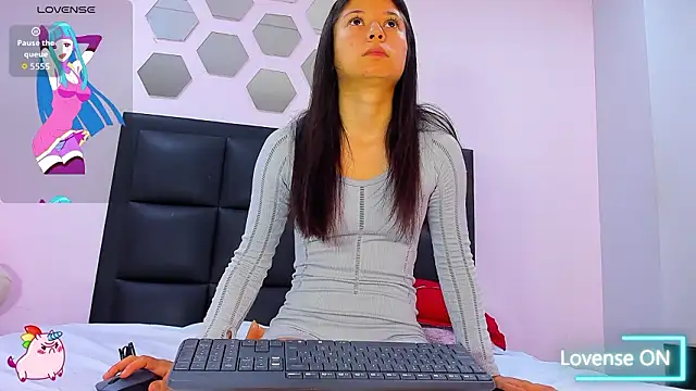 Snapshot of Catalina_Jonex chatting on 02-24-26, 11:30 Catalina Jonex online show from 02-24-26, 11:30