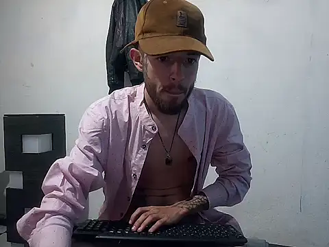 Aaronkiller online show from 12-16-24, 02:49