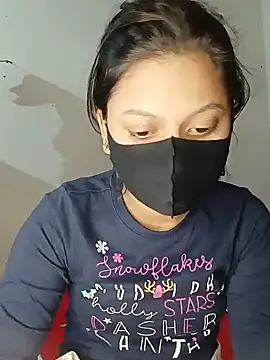 Snapshot of Nadia-2 chatting on 12-06-24, 04:28 Nadia-2 online show from 12-06-24, 04:28