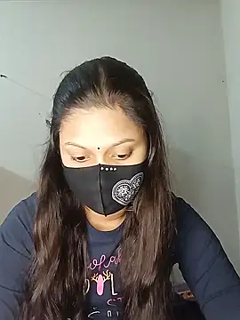 Snapshot of Nadia-2 chatting on 12-20-24, 06:24 Nadia-2 online show from 12-20-24, 06:24