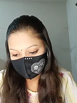 Snapshot of Nadia-2 chatting on 01-18-25, 03:38 Nadia-2 online show from 01-18-25, 03:38