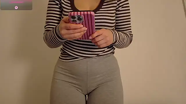 Snapshot of kotekxx000 chatting on 12-16-25, 03:50 kotekxx000 online show from 12-16-25, 03:50