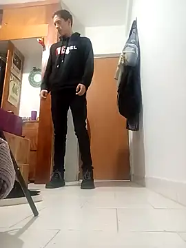 Juni 06 online show from 01-15-26, 02:27