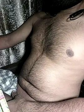 Snapshot of Hot_boy_Rudra chatting on 09-23-25, 04:32 Hot boy Rudra online show from 09-23-25, 04:32