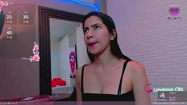 Snapshot of sweetieandjuicyy chatting on 02-21-25, 02:27 sweetieandjuicyy online show from 02-21-25, 02:27