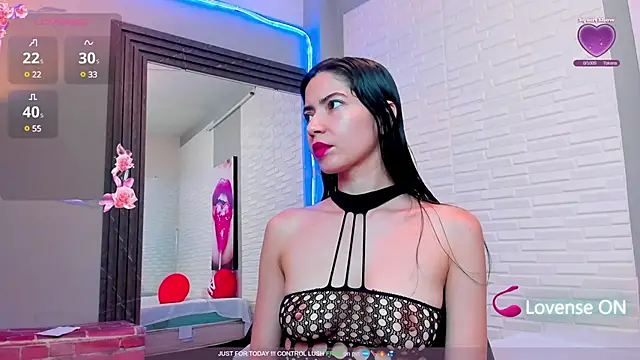 Snapshot of sweetieandjuicyy chatting on 02-25-25, 04:42 sweetieandjuicyy online show from 02-25-25, 04:42