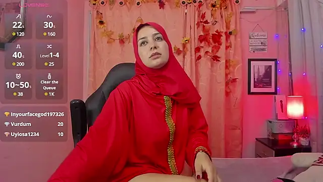 Snapshot of BadraSaadi chatting on 03-11-25, 03:23 BadraSaadi online show from 03-11-25, 03:23