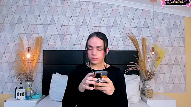 JustinePerry online show from 04-06-26, 02:53