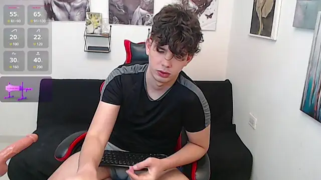 Snapshot of Angelo-cianuro- chatting on 05-16-26, 12:07 Angelo-cianuro- online show from 05-16-26, 12:07