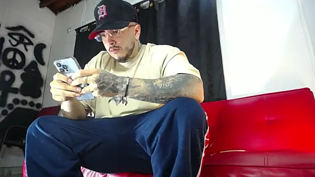 Dexter-T online show from 01-02-25, 07:12