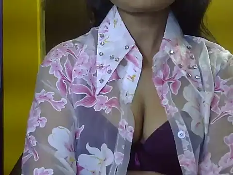 Hot indiangirl online show from 10-13-25, 06:41