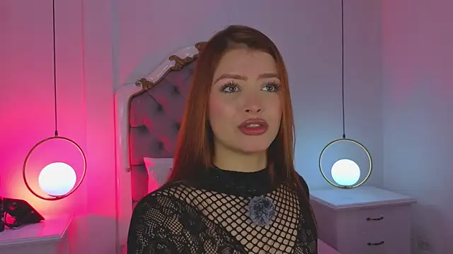 Snapshot of _ambar_Adamss chatting on 11-17-25, 11:27 ambar Adamss online show from 11-17-25, 11:27