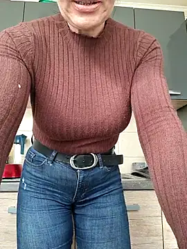 Snapshot of Candy222254 chatting on 02-10-26, 11:25 Candy222254 online show from 02-10-26, 11:25