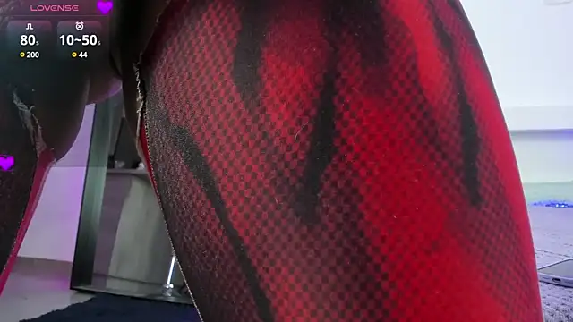 Snapshot of teemotwink chatting on 12-23-24, 11:04 teemotwink online show from 12-23-24, 11:04