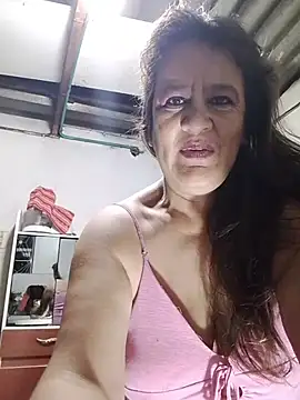 Snapshot of DirtyStefaniax chatting on 11-28-25, 09:01 DirtyStefaniax online show from 11-28-25, 09:01