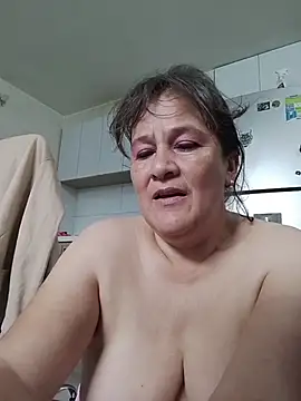 DirtyStefaniax online show from 01-05-26, 05:27