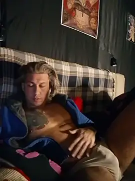 Lovely milk online show from 02-28-25, 09:23