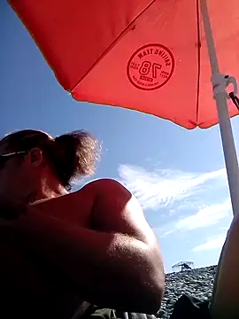 Lovely milk online show from 10-17-25, 09:12