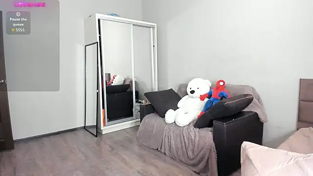 Aurelia kato online show from 03-31-26, 05:08