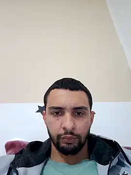 Snapshot of Hazembahloul chatting on 03-02-26, 06:48 Hazembahloul online show from 03-02-26, 06:48