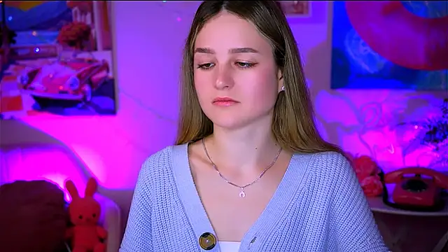 DeboraLarson online show from 02-07-25, 03:45