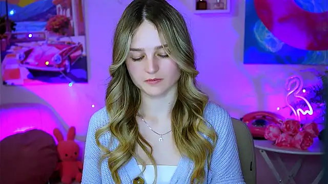 Snapshot of DeboraLarson chatting on 02-09-25, 09:49 DeboraLarson online show from 02-09-25, 09:49