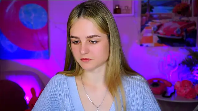 DeboraLarson online show from 03-20-25, 04:18