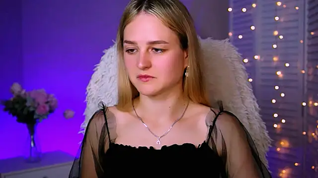 DeboraLarson online show from 10-07-25, 05:59