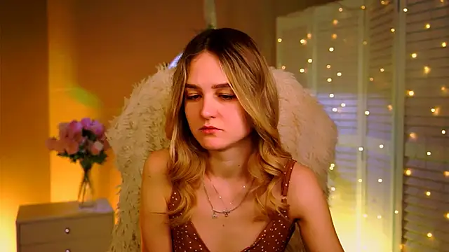 DeboraLarson online show from 02-09-26, 03:32