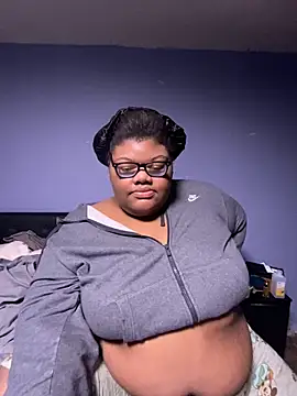 Snapshot of dondivax3 chatting on 05-13-26, 06:33 dondivax3 online show from 05-13-26, 06:33
