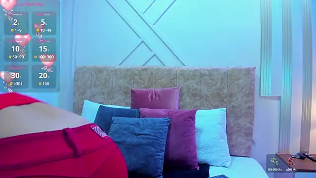 Snapshot of ashley__foxx_ chatting on 10-02-25, 02:02 ashley foxx online show from 10-02-25, 02:02