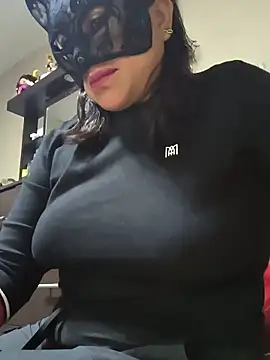 Kasandra02 online show from 05-12-26, 11:02