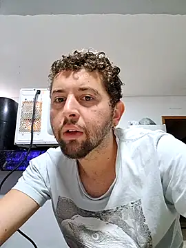 Snapshot of Marcosninfo_ chatting on 07-01-26, 11:48 Marcosninfo online show from 07-01-26, 11:48