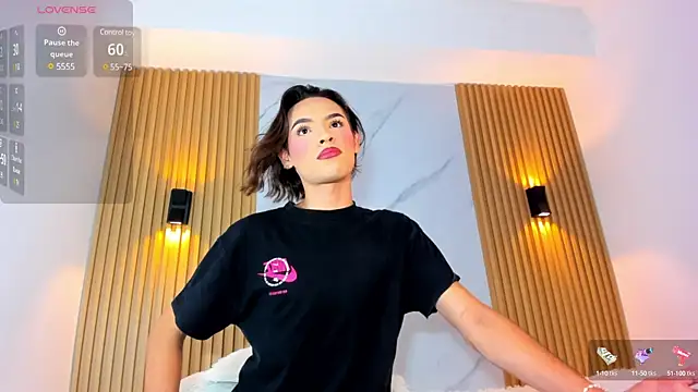 miss Ari online show from 01-28-25, 07:21