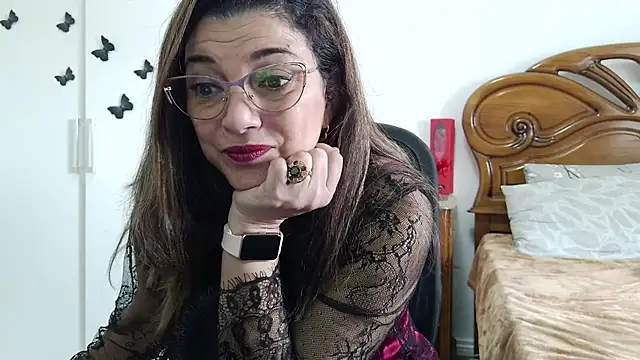 Snapshot of Julie_Boronat26 chatting on 03-03-26, 02:45 Julie Boronat26 online show from 03-03-26, 02:45