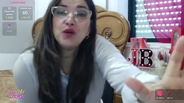 Julie Boronat26 online show from 03-20-26, 10:53