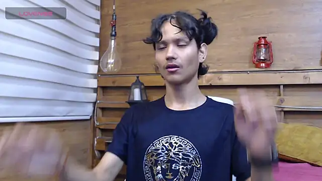 Snapshot of andy_staar chatting on 10-09-25, 12:58 andy staar online show from 10-09-25, 12:58