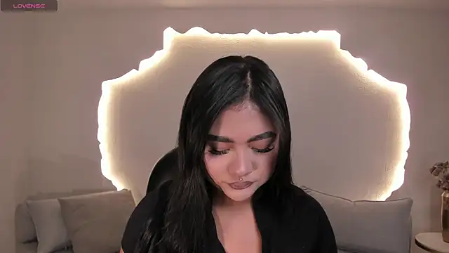 Snapshot of GabriellaLee chatting on 06-30-26, 02:56 GabriellaLee online show from 06-30-26, 02:56