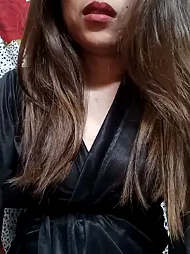 Snapshot of Sajel_000 chatting on 02-25-25, 09:35 Sajel 000 online show from 02-25-25, 09:35