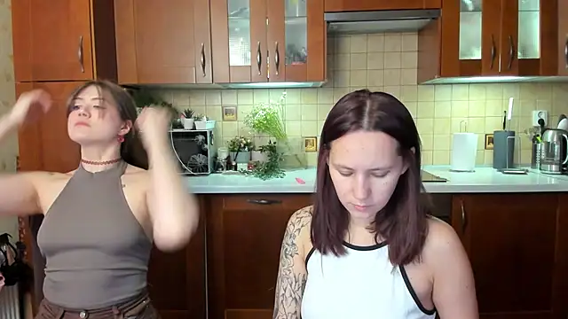 HotCaramellsTV online show from 04-13-26, 10:21