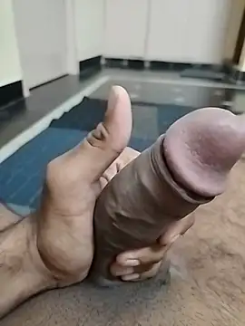 Snapshot of Thefatcockguy69x chatting on 07-06-26, 04:42 Thefatcockguy69x online show from 07-06-26, 04:42